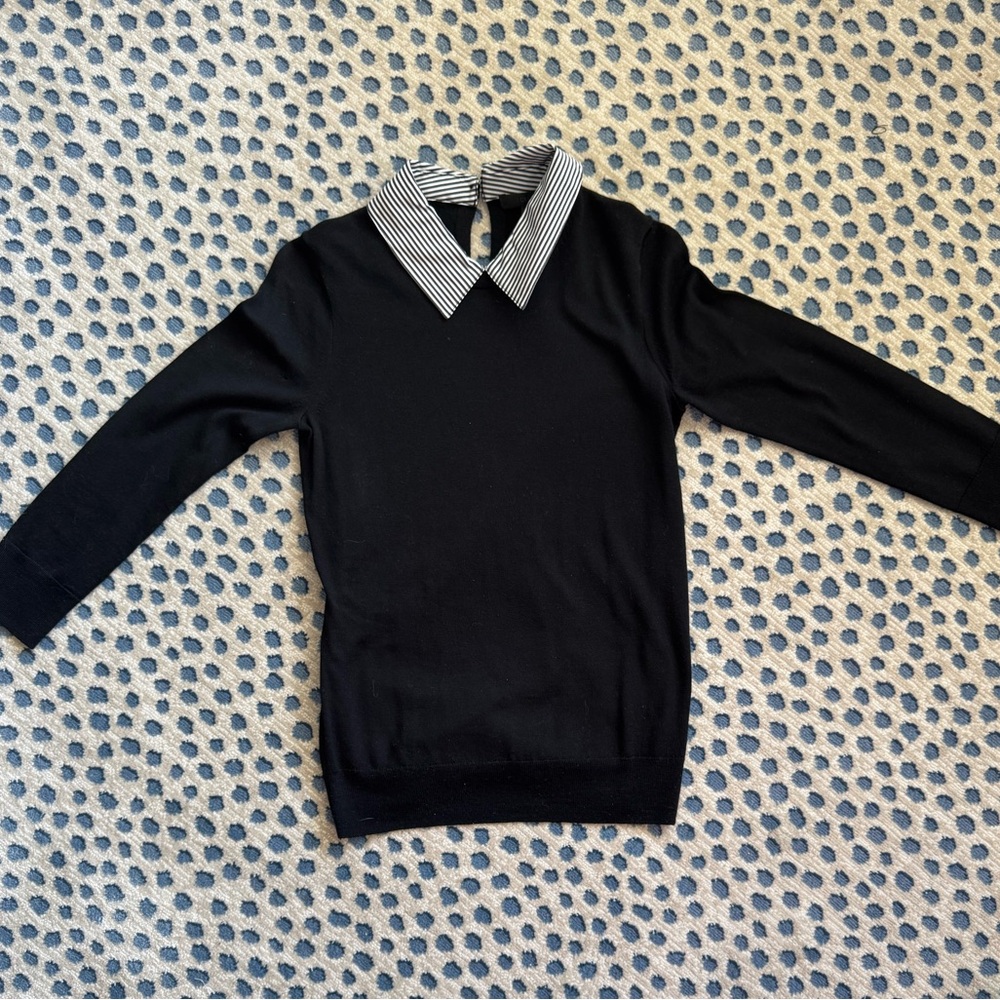 JCrew Navy sweater with button collar. XS. NWT.